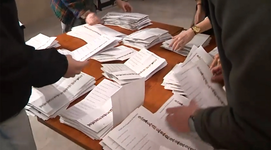 Recompte de paperetes a les eleccions portugueses (RTVA)