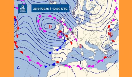 El mapa meteorològic indicant el pas del front