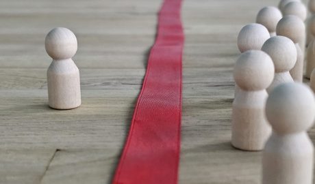 Imatge metafòrica per a expressar que s'ha de saber posar límits