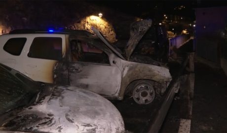 Els vehicles cremats en l'incendi