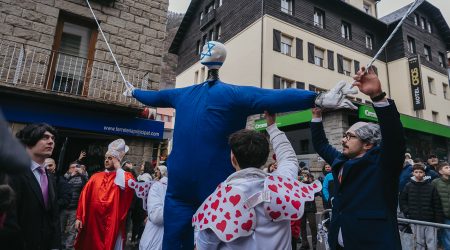 Moment de la penjada de SM el rei Carnestoltes