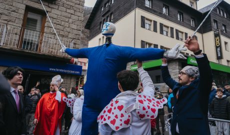 Moment de la penjada de SM el rei Carnestoltes
