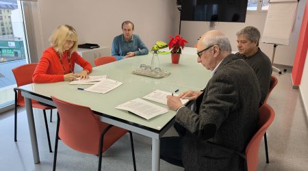 Signatura del conveni entre ambdues parts