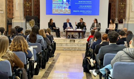 Xavier Espot (tercer per l'esquerra) i Landry Riba (quart per l'esquerra) en l'acte de Barcelona