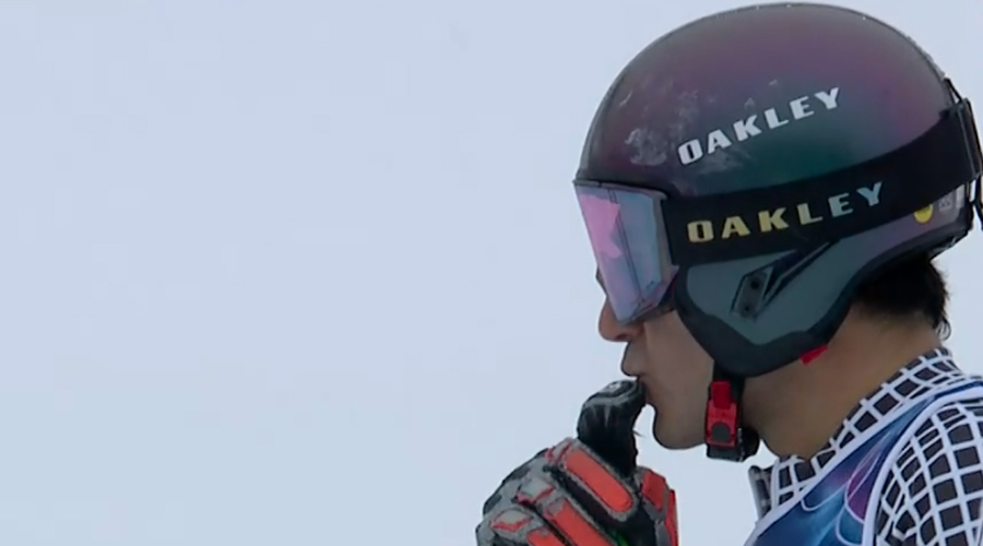 Joan Verdú arribant a baix després d'una gran mànega