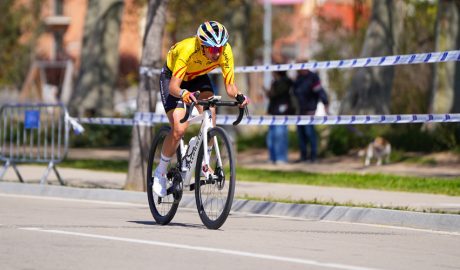L'equip andorrà ho va donar tot a la vila del Prat