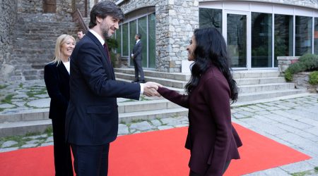 Sandra Codina, Carles Ensenyat i Shaika Al Nowais