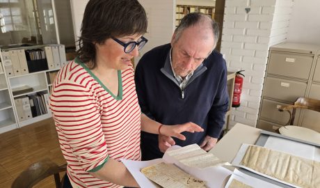 La directora de l'Arxiu Comarcal de la Cerdanya, Erola Simon