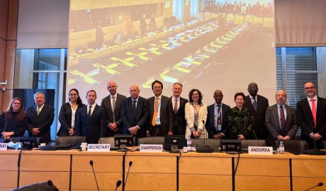 L'ambaixador, Ferran Costa, setè per la dreta