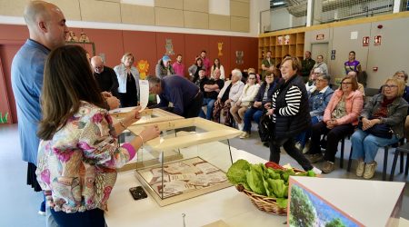 Els cònsols en el sorteig i acte d’entrega dels horts socials