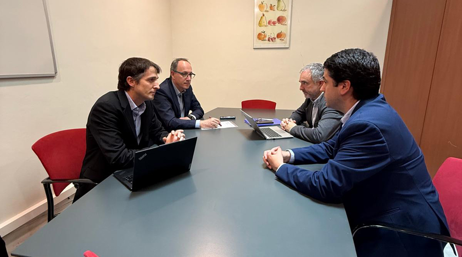 A la dreta, Joan Barrera i Jordi Fàbrega