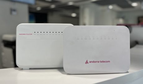 Els dos models de routers que s'han de renovar