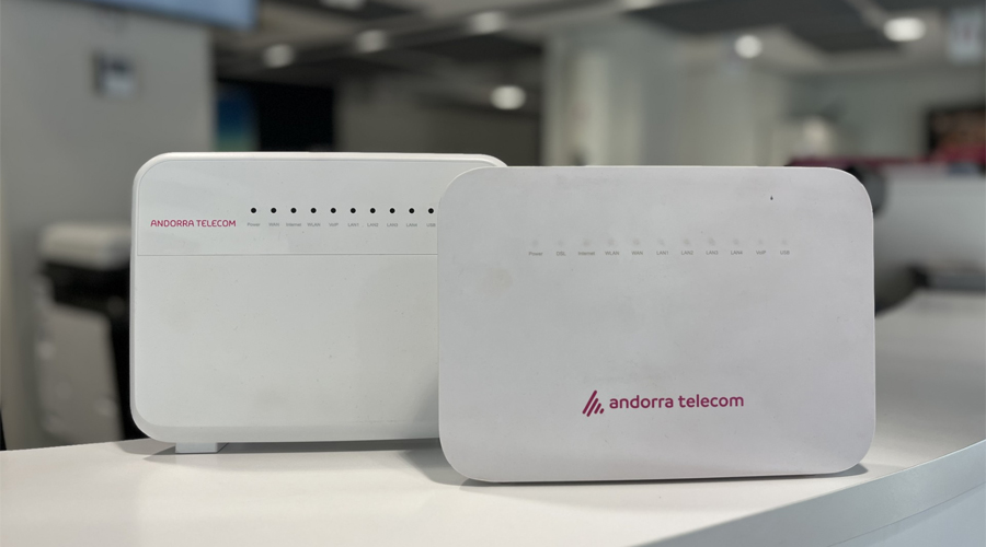Els dos models de routers que s'han de renovar