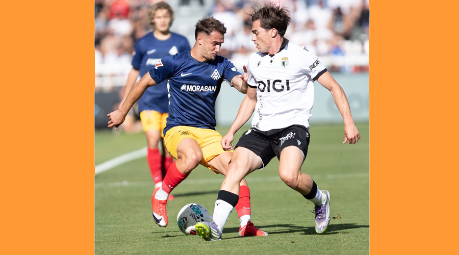 Imatge del partit entre el Burgos i el conjunt tricolor (FC Andorra)