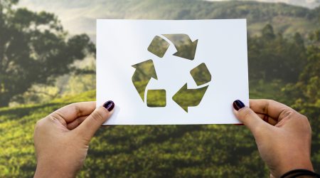 El símbol de l'economia circular