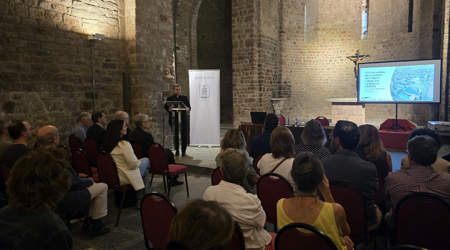 El bisbe d'Urgell durant la seva intervenció