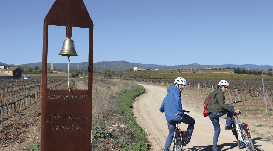 Una de les vuit estacions del Camí del Vi, a Vilafranca del Penedès